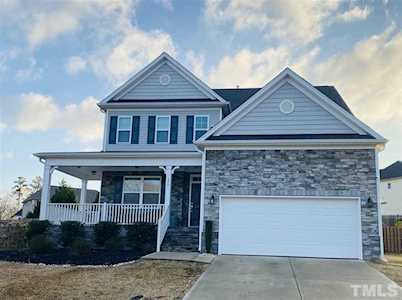 229 Cherry Bark Loop Clayton, NC 27527