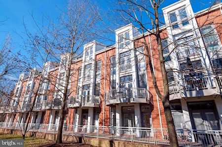 2006 Westmoreland St Arlington, VA 22213
