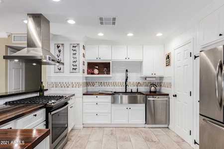 5433 S 47th Place Phoenix, AZ 85040