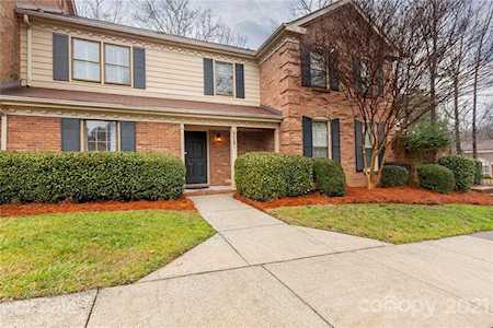 9028 Providence Colony Dr Charlotte, NC 28277
