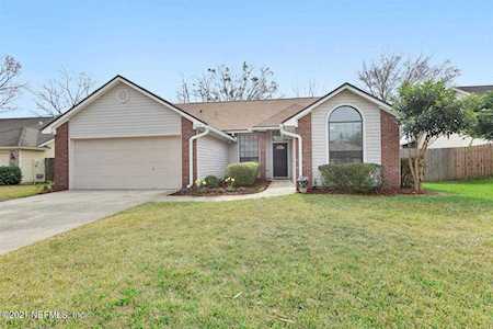 8928 Snow Hill Ln Jacksonville, FL 32221
