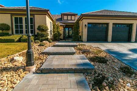 1508 Castle Wall St Las Vegas, NV 89117