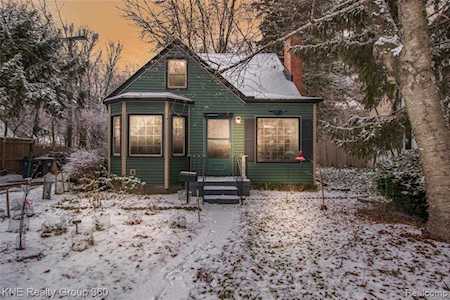 1810 Baldwin Ave Ann Arbor, MI 48104