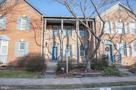 5932 Wescott Hills Way Alexandria, VA 22315