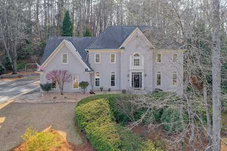 1775 Brandon Hall Dr Sandy Springs, GA 30350