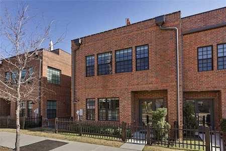 639 Finley Court Dallas, TX 75208