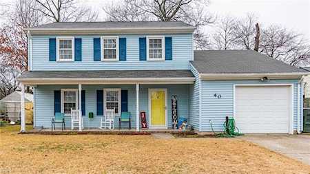 40 Lake Field Crossing Hampton, VA 23666