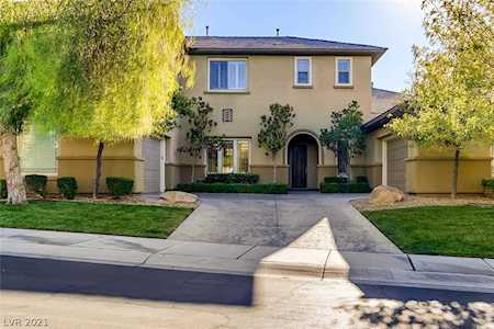 15 Mallard Creek Trl Henderson, NV 89052