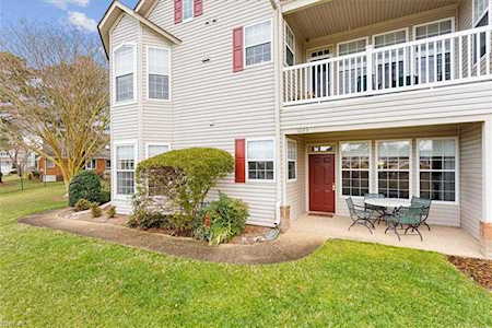 1093 Grand Oak Ln #127 Virginia Beach, VA 23455