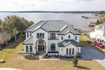 520 Largovista Dr Oakland, FL 34787