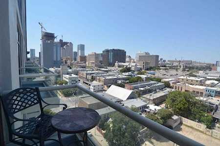 555 E 5th ST #903 Austin, TX 78701