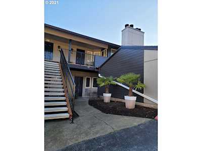6208 NE 17th Ave #76 Vancouver, WA 98665