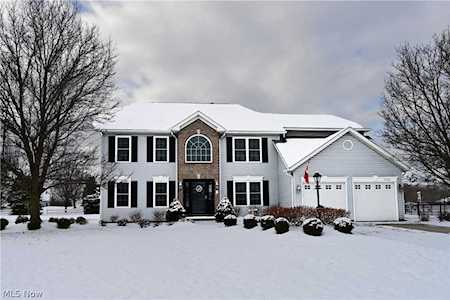 4722 Arabian Ct Avon, OH 44011
