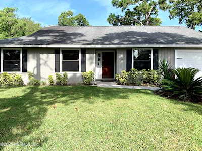 3344 Cullendon Ln Jacksonville, FL 32225