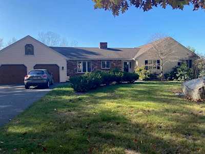 108 Scribner Rd Tyngsborough, MA 01879