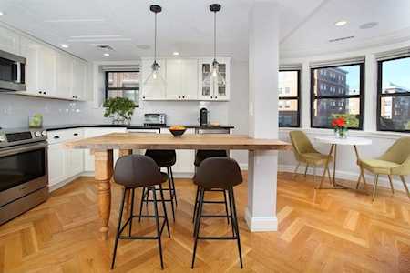 376 Commercial Street #3A Boston, MA 02109