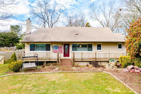 1611 Leconte Dr Maryville, TN 37803