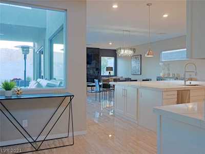 10277 Green Ember Dr Las Vegas, NV 89135