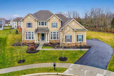 8373 Holmesdale Place New Albany, OH 43054