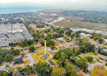 20 Vincent Dr Mount Pleasant, SC 29464