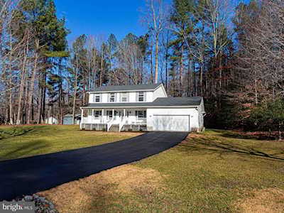 39390 Summitt Hill Dr Mechanicsville, MD 20659