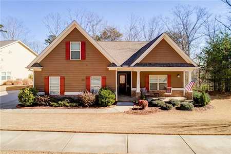 325 Cherokee Dr Waleska, GA 30183