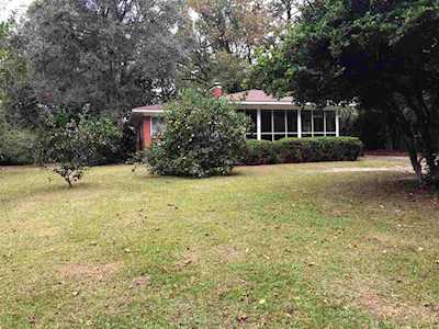 1010 Buena Vista Dr Tallahassee, FL 32304