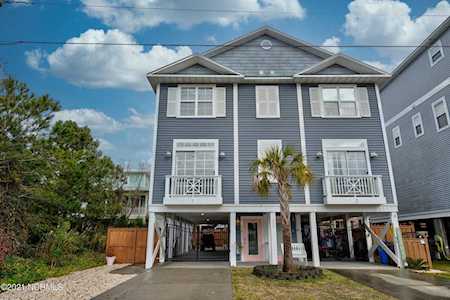 202 Spencer Farlow Drive Carolina Beach, NC 28428