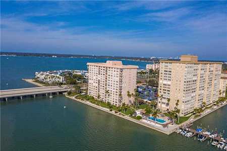 5220 Brittany Dr S #1201 St Petersburg, FL 33715
