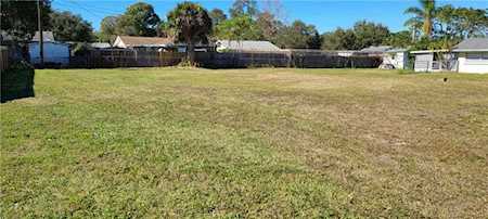 910 41st Street Ct W Bradenton, FL 34205