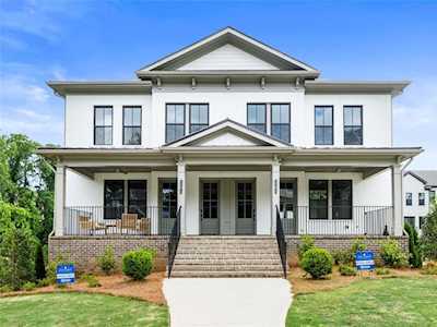 1295 Markham Rd Brookhaven, GA 30319