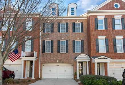 4309 Village Green Dr Roswell, GA 30075