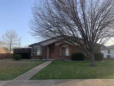 2432 Majestic Drive Plano, TX 75074