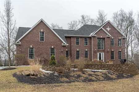 4988 Strawberry Lake Rd Hamburg Twp, MI 48189
