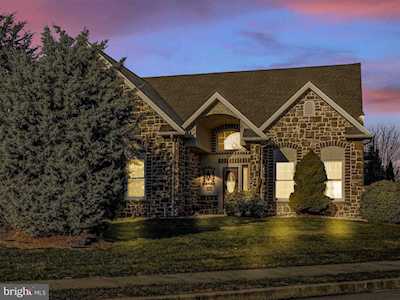 761 Heather Ridge Manheim, PA 17545