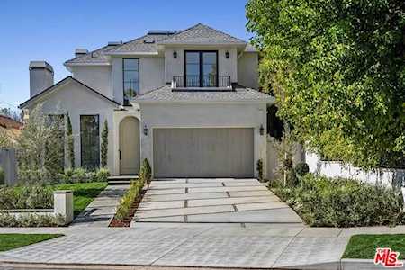 751 Chautauqua Boulevard Pacific Palisades, CA 90272