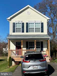 100 Cedar Dr Glen Burnie, MD 21060