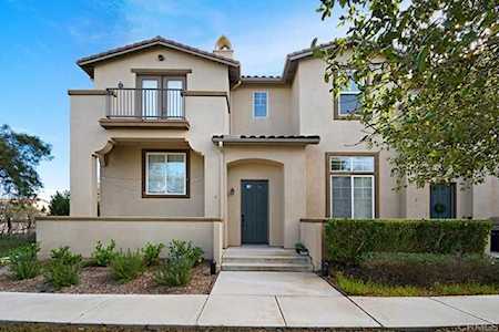 14674 Via Fiesta #1 San Diego, CA 92127