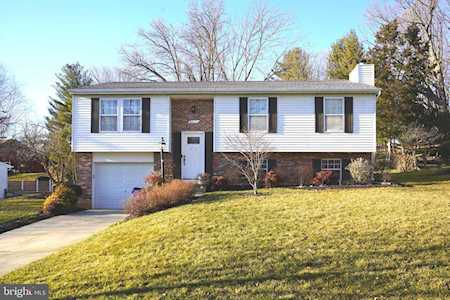 8511 Hayshed Ln Columbia, MD 21045