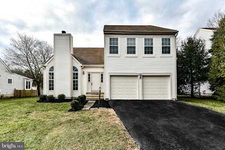3648 Beech Down Dr Chantilly, VA 20151