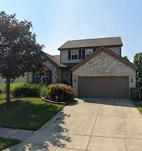 7617 Plainfield Drive Pickerington, OH 43147