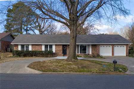 10607 Meandering Way Fort Smith, AR 72903