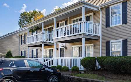 410 Mockingbird Valley Rd #36 Louisville, KY 40207