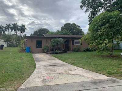 1634 Grace Ave Fort Myers, FL 33901