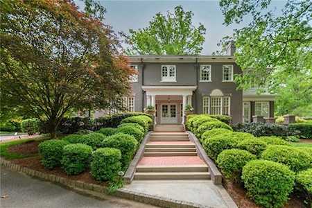 883 Oakdale Rd NE Atlanta, GA 30307