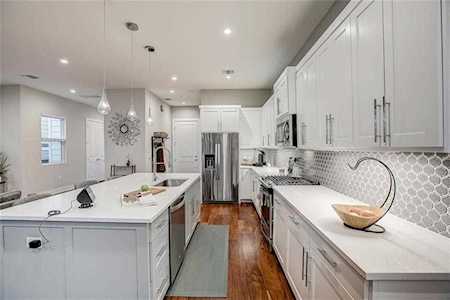 7201 Boyle LN Austin, TX 78724