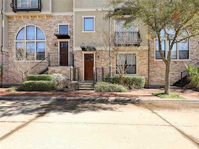 7220 Scotland Court Plano, TX 75024