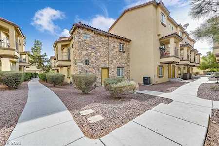 5925 Palmilla St #9 North Las Vegas, NV 89031