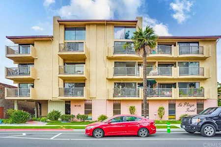 2015 E Broadway #302 Long Beach, CA 90803