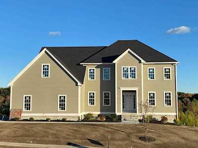 109 Magill Drive Grafton, MA 01519
